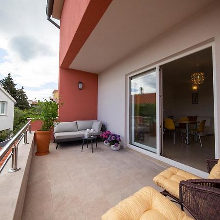 Apartments Leonarda Murter Exterior foto